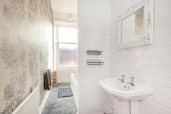 Images for 3/1, Dunearn Street, Woodlands, Glasgow