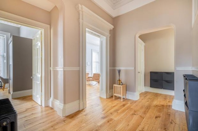 Images for 1/1, Crown Terrace, Dowanhill, Glasgow
