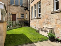 Images for Mews, Lancaster Crescent Lane, Cleveden, Glasgow