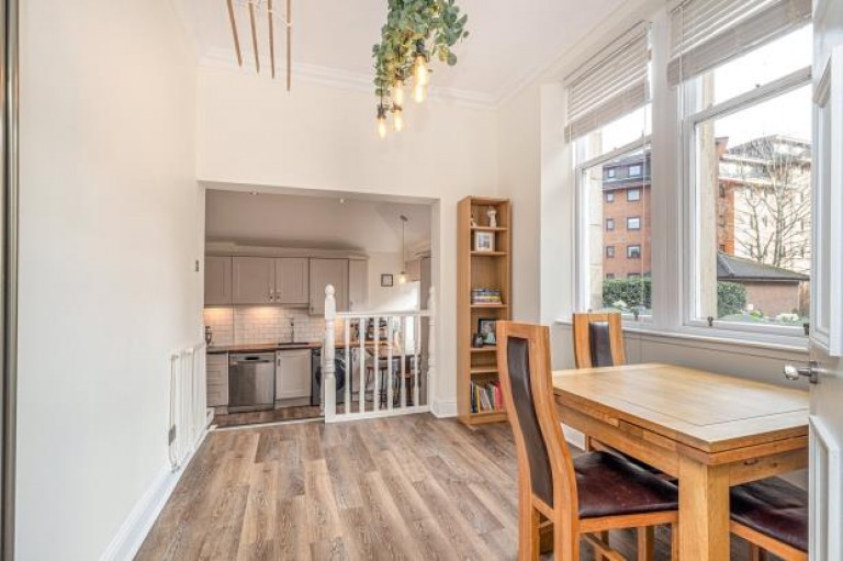 Images for Mews, Lancaster Crescent Lane, Cleveden, Glasgow