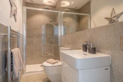 Images for Top Floor, Woodside Terrace, Park, Glasgow