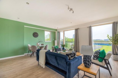 Click the photo for more details of 2/4, Glasgow Harbour Terraces, Glasgow Harbour, Glasgow