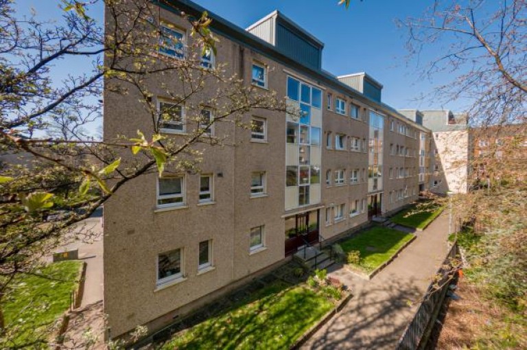 Images for 2/1, Oban Court, North Kelvinside, Glasgow