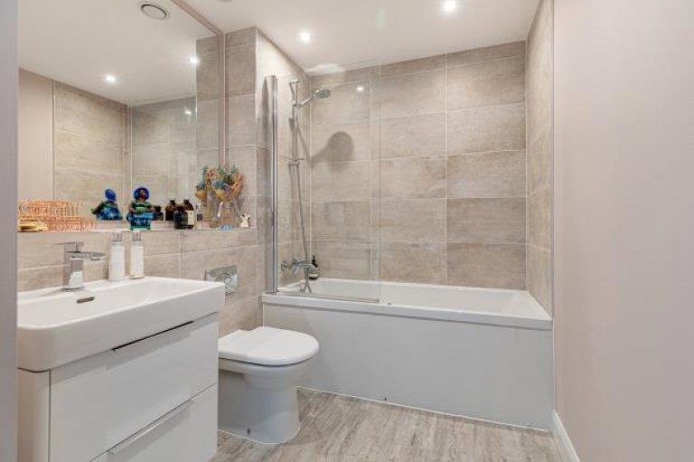 Images for 2/2, Broomhill Avenue, Broomhill, Glasgow
