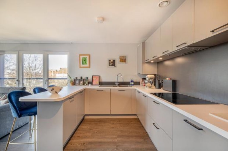 Images for 2/2, Broomhill Avenue, Broomhill, Glasgow