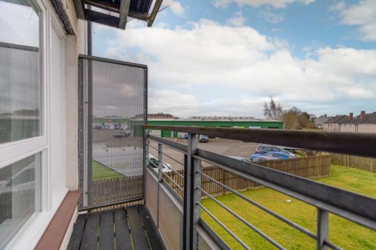 Images for 1/2, Strathblane Gardens, Anniesland, Glasgow
