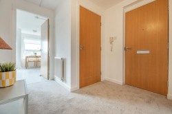 Images for 1/2, Strathblane Gardens, Anniesland, Glasgow