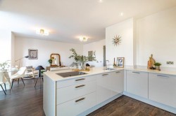 Images for Flat 2/2, Park Quadrant, Park, Glasgow