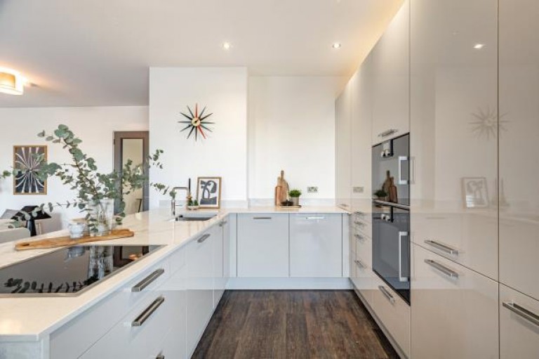 Images for Flat 2/2, Park Quadrant, Park, Glasgow