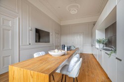 Images for 1/1, Park Circus Place, Park, Glasgow