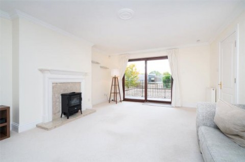 Click the photo for more details of 0/1, Cleveden Drive, Kelvinside, Glasgow
