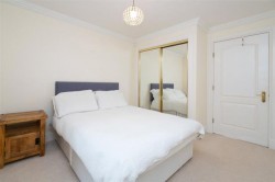 Images for 0/1, Cleveden Drive, Kelvinside, Glasgow