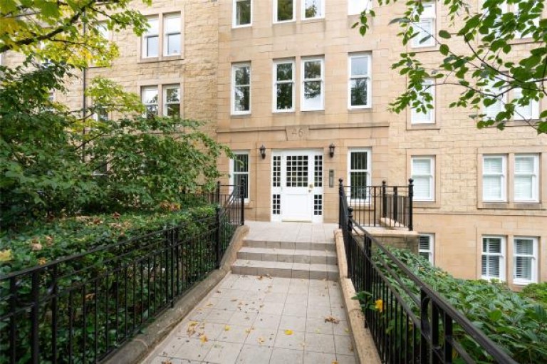 Images for 0/1, Cleveden Drive, Kelvinside, Glasgow