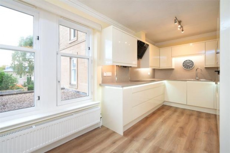 Images for 0/1, Cleveden Drive, Kelvinside, Glasgow
