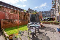 Images for Flat 2/2, Fairlie Park Drive, Partick, Glasgow