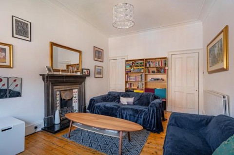 Click the photo for more details of Flat 2/2, Fairlie Park Drive, Partick, Glasgow