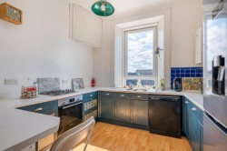 Images for Flat 2/2, Fairlie Park Drive, Partick, Glasgow