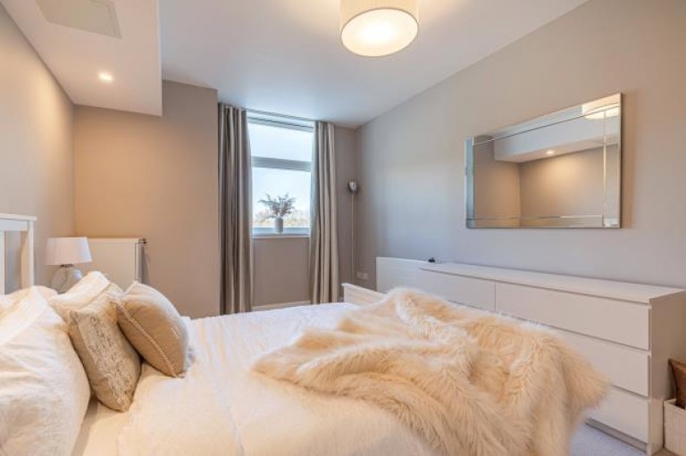 Images for 4/4, Castlebank Place, Glasgow Harbour, Glasgow