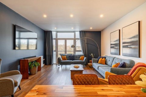 Click the photo for more details of 4/4, Castlebank Place, Glasgow Harbour, Glasgow