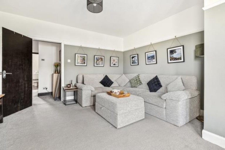Images for 2/2, Great Western Road, Anniesland, Glasgow