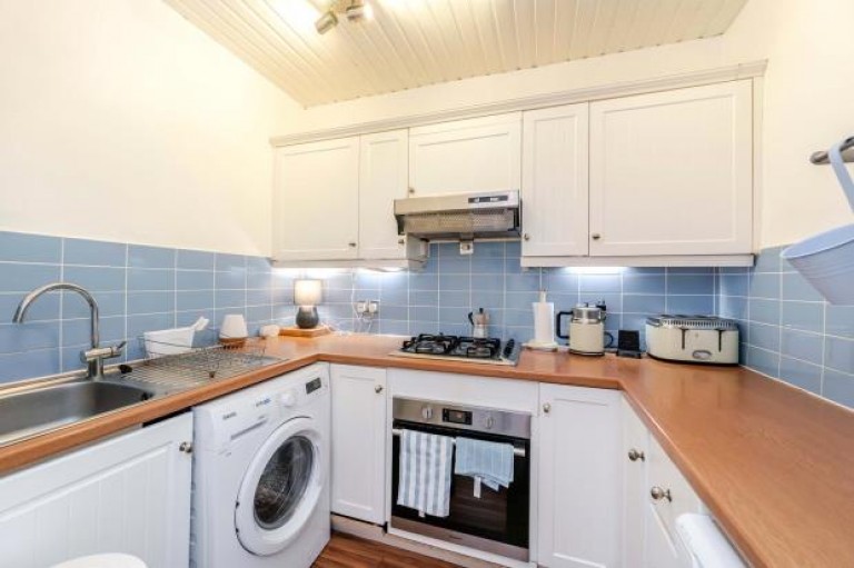 Images for 1/1, Caird Drive, Partick, Glasgow