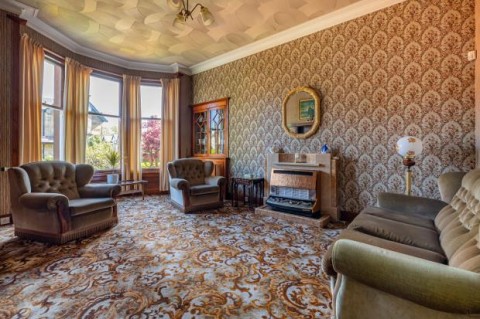 Click the photo for more details of Verona Avenue, Scotstoun, Glasgow