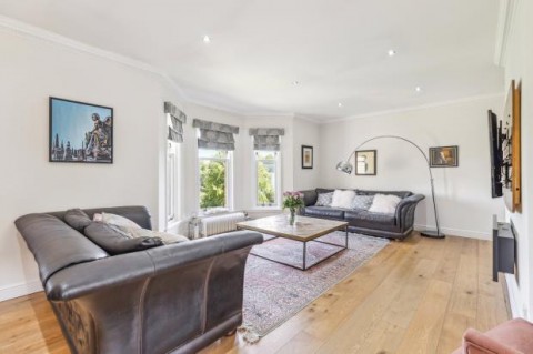 Click the photo for more details of Hughenden Lane, Hyndland, Glasgow