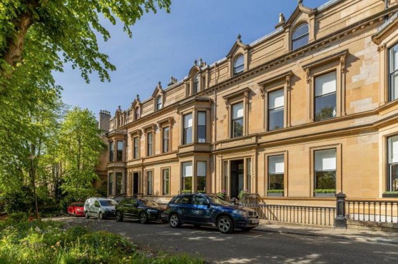 Click the photo for more details of Triplex, Crown Terrace, Dowanhill, Glasgow