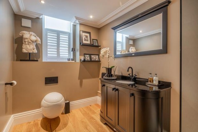 Images for Triplex, Crown Terrace, Dowanhill, Glasgow