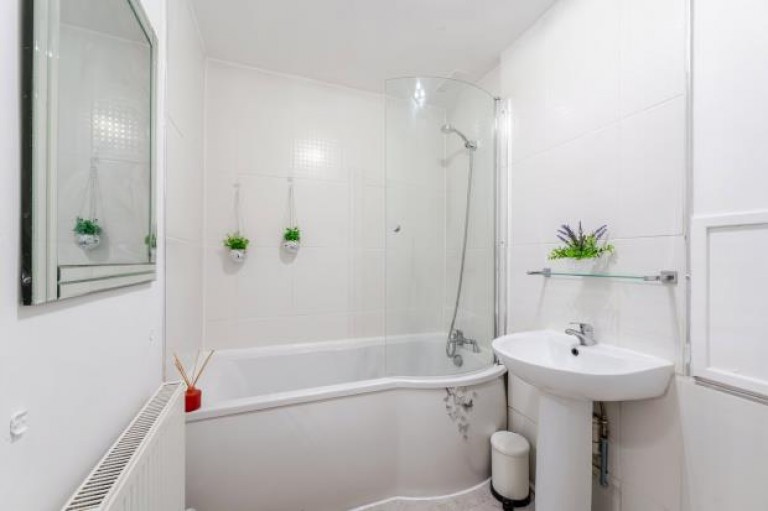 Images for 3/2, Willowbank Street, Woodlands, Glasgow