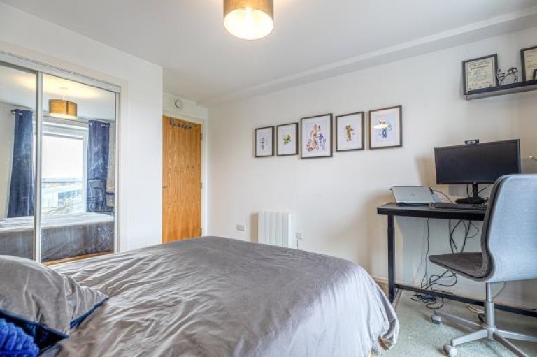 Images for 4/2, Minerva Street, Finnieston, Glasgow