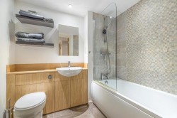 Images for 4/2, Minerva Street, Finnieston, Glasgow