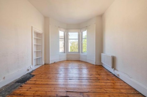 Click the photo for more details of 3/1, Kersland Street, Hillhead, Glasgow