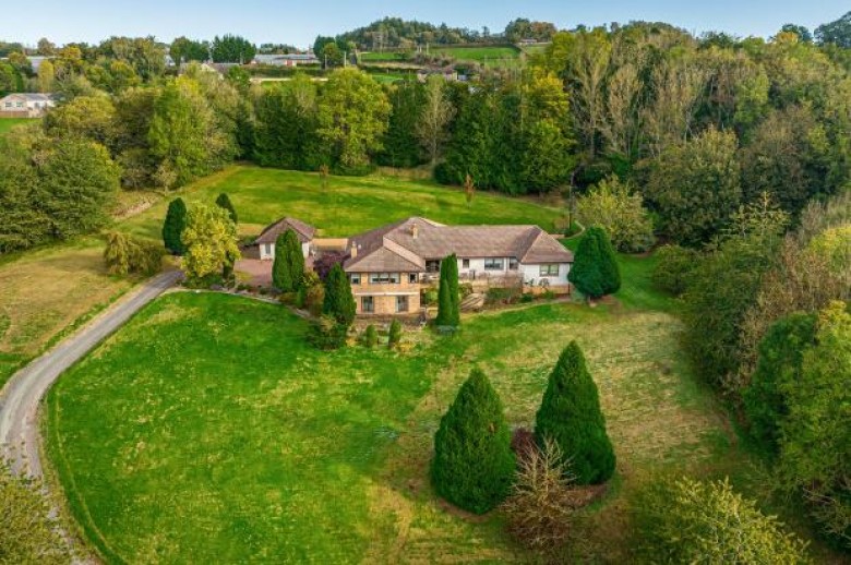 Click the photo for more details of Stewartbank Orchard, Overtown, Garrion Bridge, Clyde Valley