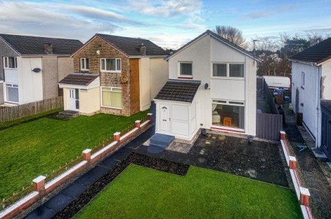 Click the photo for more details of Fowlis Drive, Newton Mearns, Glasgow