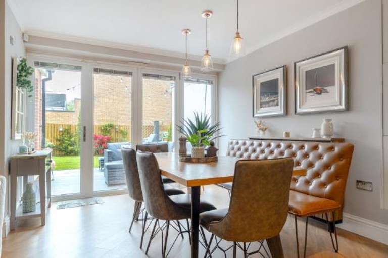 Images for Falcon Drive, Newton Mearns, Glasgow