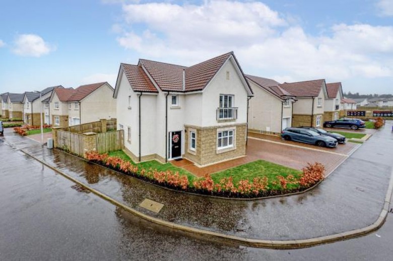 Click the photo for more details of Sollas Gardens, Newton Mearns, Glasgow, East Renfrewshire