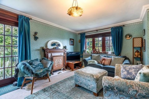 Click the photo for more details of Whitehill Grove, Newton Mearns, Glasgow, East Renfrewshire