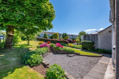 Click the photo for more details of Bonnyton Drive, Eaglesham, Glasgow, East Renfrewshire