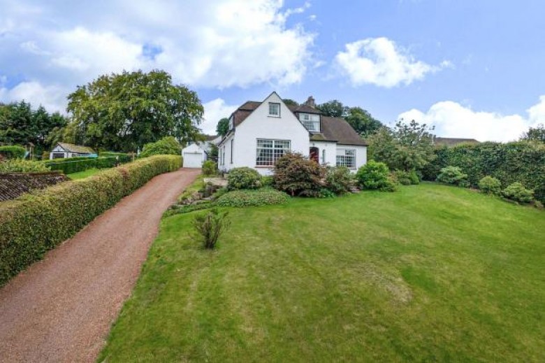 Click the photo for more details of Polbae Crescent, Eaglesham, Glasgow, East Renfrewshire