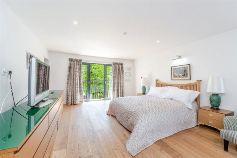 Images for Park Drive, Thorntonhall, Glasgow, Lanarkshire