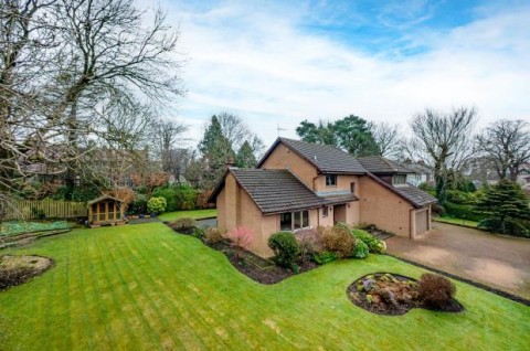 Click the photo for more details of South Avenue, Paisley, Renfrewshire