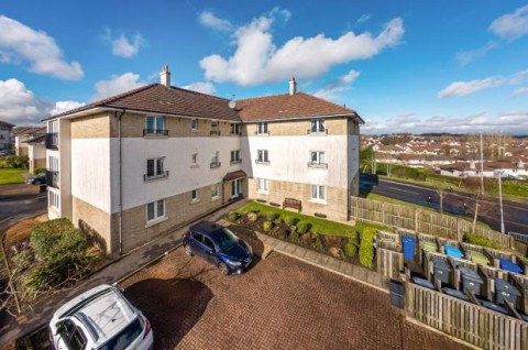 Click the photo for more details of Flat G/2, Abbotsford Gardens, Newton Mearns, Glasgow, East Renfrewshire