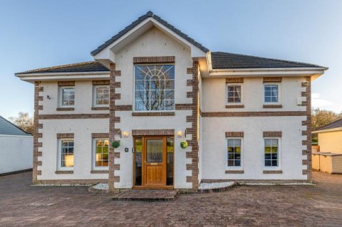 Click the photo for more details of Inchkeith, East Kilbride, Glasgow, South Lanarkshire