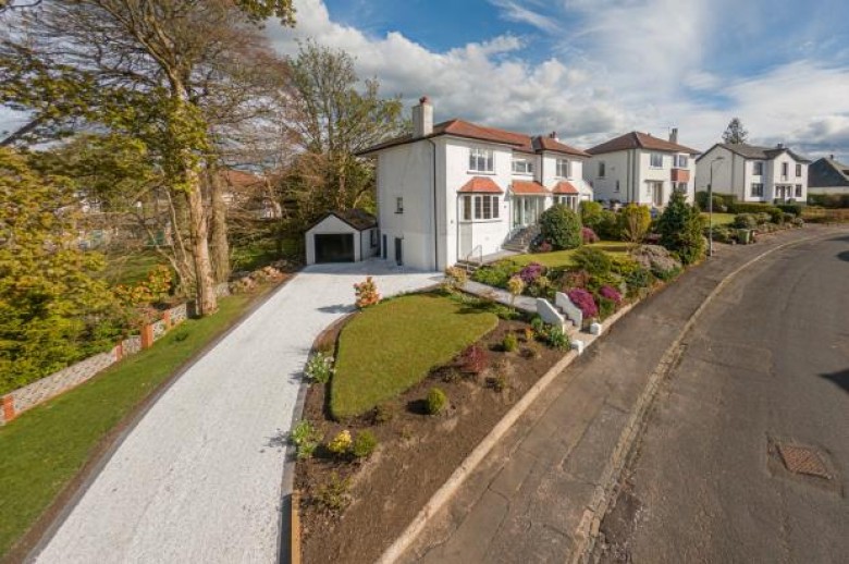 Click the photo for more details of Falkland Avenue, Newton Mearns, Glasgow