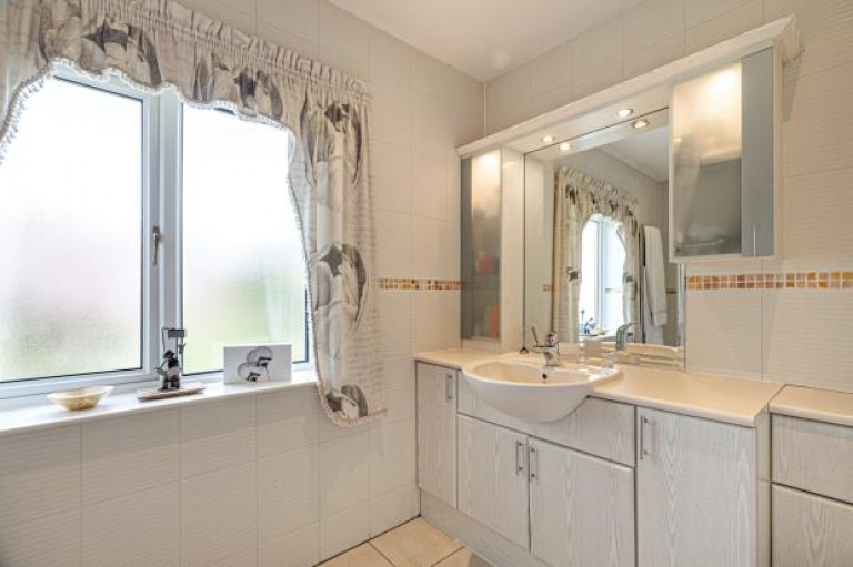 Images for Falkland Avenue, Newton Mearns, Glasgow