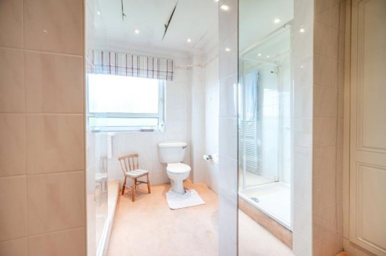 Images for 2/1, Douglas Court, Douglas Drive, Newton Mearns, Glasgow, East Renfrewshire