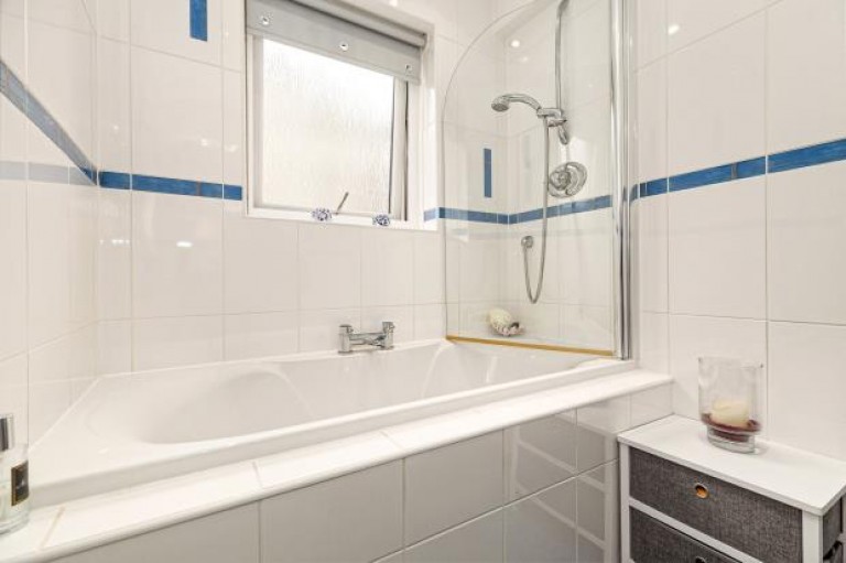 Images for Ravenscourt, Thorntonhall, Glasgow, South Lanarkshire