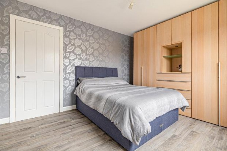 Images for 16B Castleton Court, Castleton Drive, Newton Mearns, Glasgow