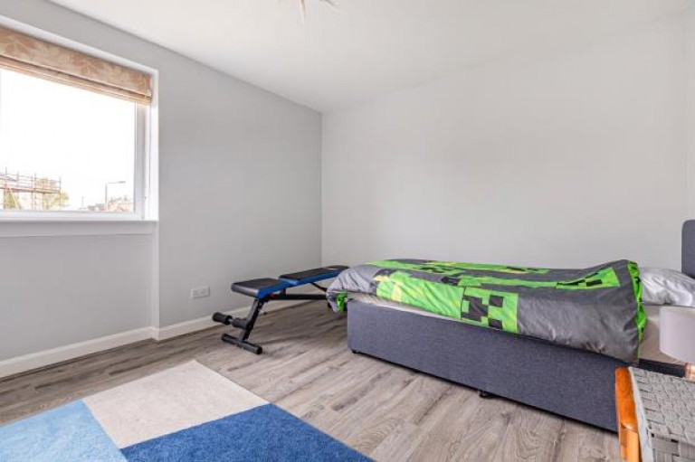 Images for 16B Castleton Court, Castleton Drive, Newton Mearns, Glasgow